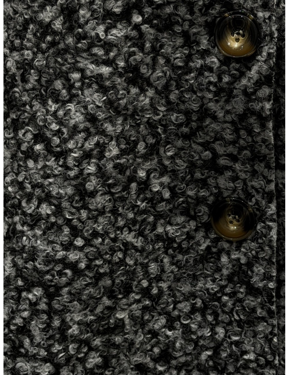 Cape femme à boutons,  Remise exceptionnelle | DestockEnLive.com