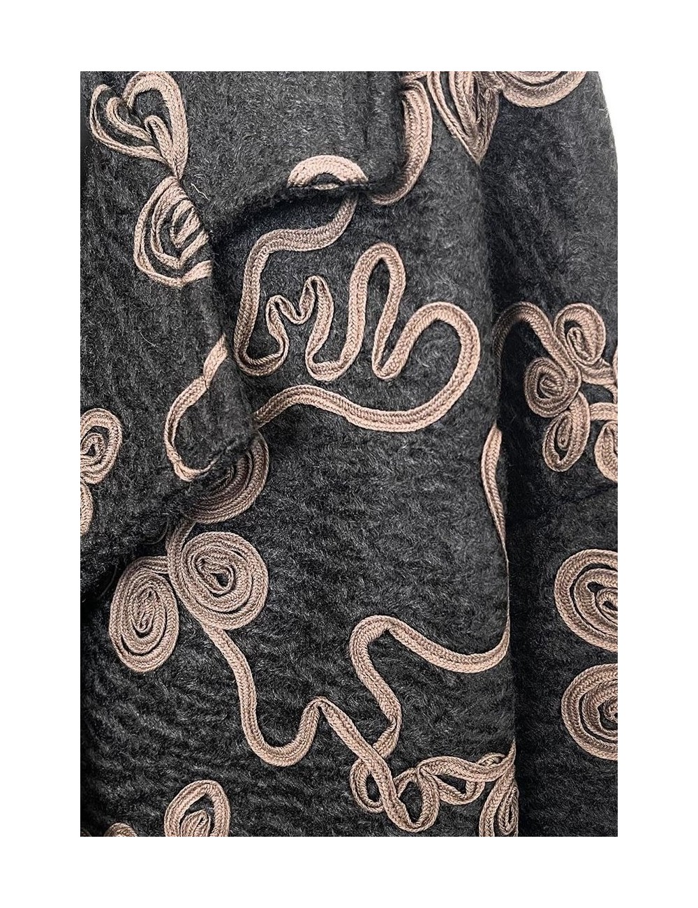 Manteaux 3/4 Brodé fleurs, Manteau Pas Cher | DestockEnLive.com