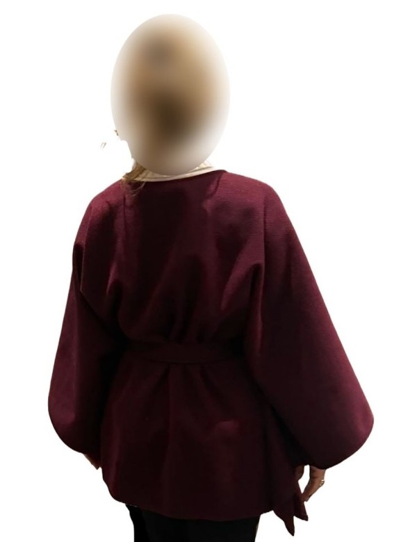 Cape femme unie avec ceinture à petit prix  | DestockEnLive.com
