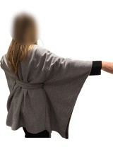 Cape femme unie avec ceinture à petit prix  | DestockEnLive.com