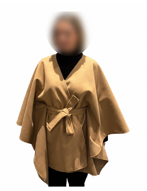 Cape femme unie avec ceinture à petit prix  | DestockEnLive.com