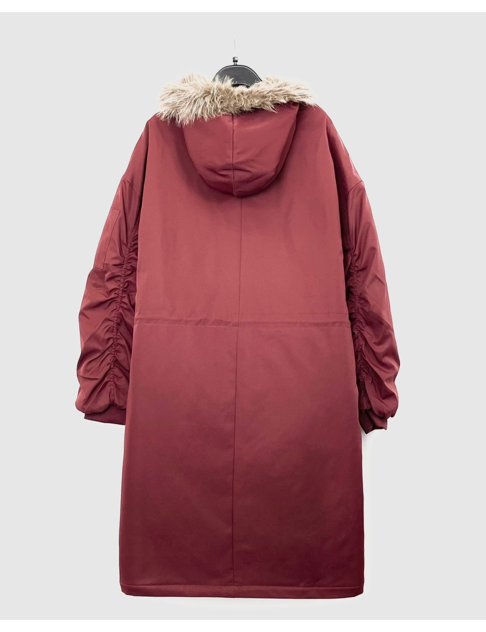 Doudoune longue femme à capuche à petit prix | Destock En Live .com